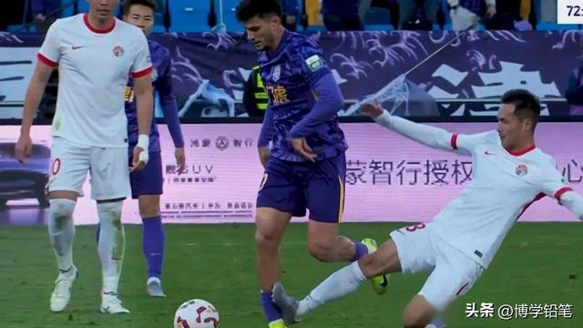 随着国安1-1蓉城，泰山4-3逆转，中超最新积分榜出炉，大连首胜！