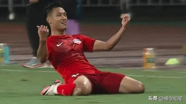随着国安1-1蓉城，泰山4-3逆转，中超最新积分榜出炉，大连首胜！