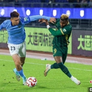 中超：浙江绿城3比0胜深圳新鹏城 补时连入两球