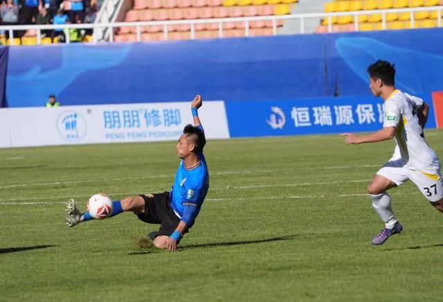 大连鲲城队史中甲首秀图片分享 穆谢奎+科特尼克等亮相金州体育场