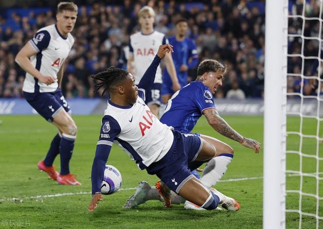 英超-恩佐制胜 孙兴慜错失良机 切尔西1-0送热刺四轮不胜