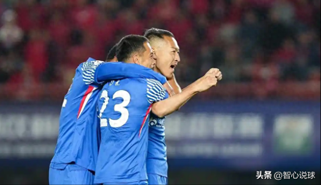 中超积分榜：上海双雄并列领跑！山东输球退居第7！武汉垫底！
