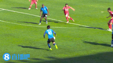 中甲-青岛红狮0-0大连鲲城开局三连平 穆谢奎门线解围刘谱锦染红