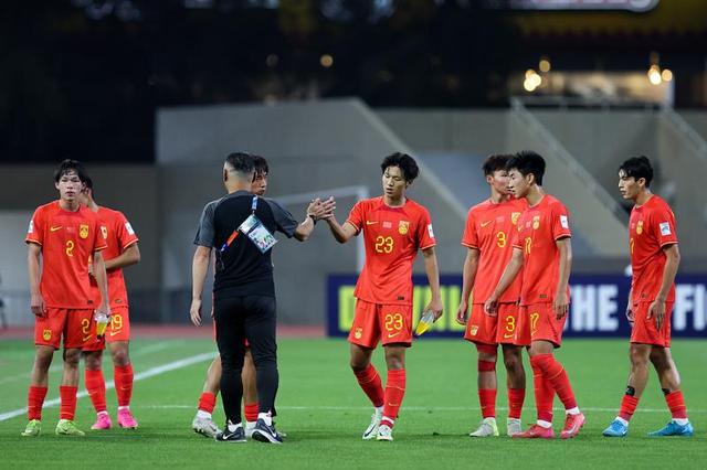 U17亚洲杯｜临阵磨枪 U17国足突围难上加难