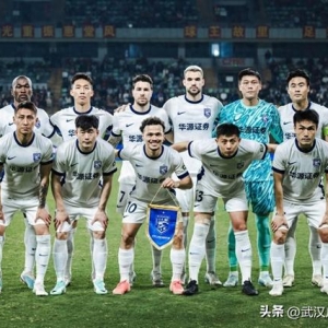 中超｜3分钟崩盘！图多列进球难救主 武汉三镇1-3负梅州客家