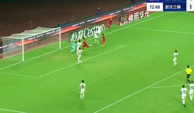 中超-三镇1-3梅州无缘首胜 梅州让1追3邵镤亮超巨失误恩戈姆双响