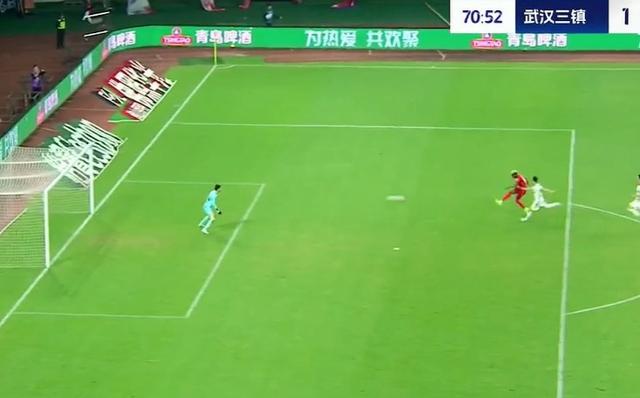 中超-三镇1-3梅州无缘首胜 梅州让1追3邵镤亮超巨失误恩戈姆双响