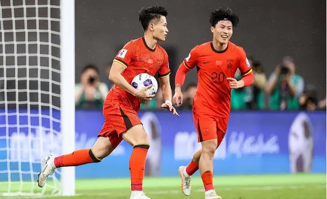 感谢巴林！恭喜国足，1-0掀翻印尼，力争小组第4，10分=出线